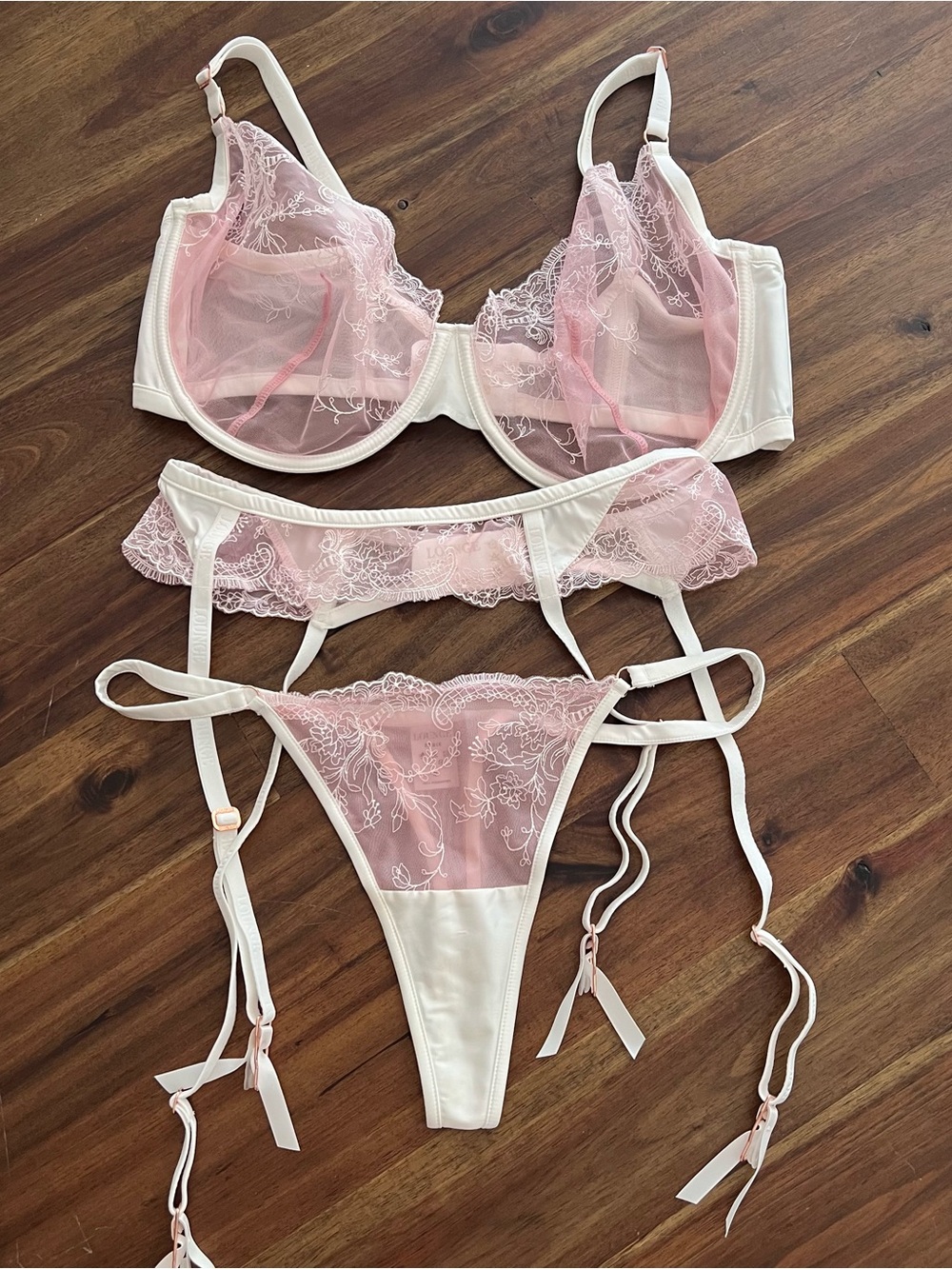 Lounge Underwear Josie set 36E, small, with thigh straps